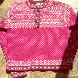 Woman’s L.L Bean sweater